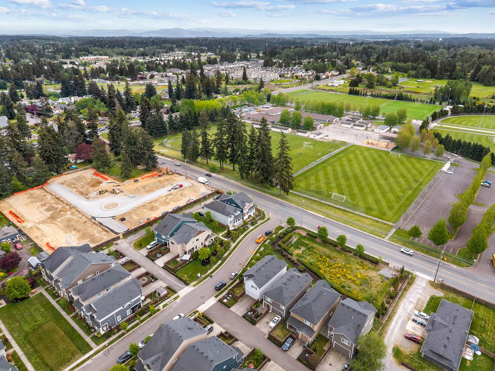 9128 127th St Ct E, Puyallup, WA 98373
