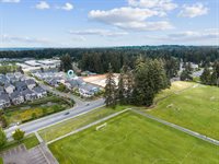 9128 127th St Ct E, Puyallup, WA 98373