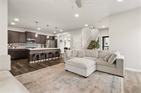9128 127th St Ct E, Puyallup, WA 98373
