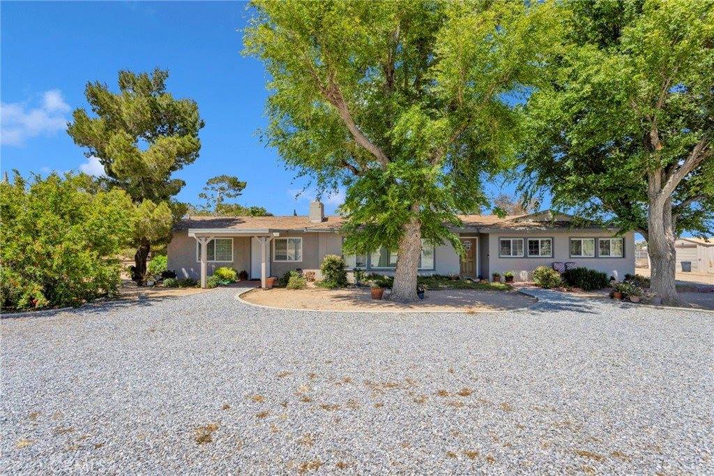 15884 El Centro Street, Hesperia, CA 92345