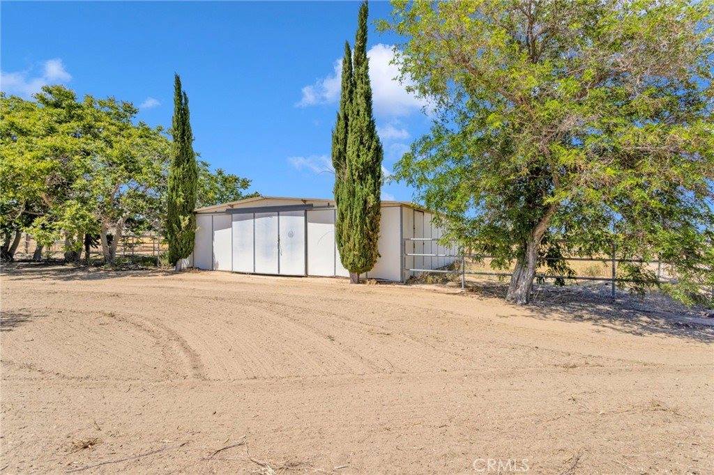 15884 El Centro Street, Hesperia, CA 92345