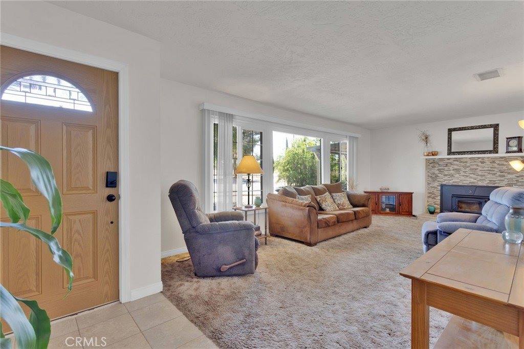 15884 El Centro Street, Hesperia, CA 92345