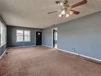 10050 East Maguire Road, Noble, OK 73068