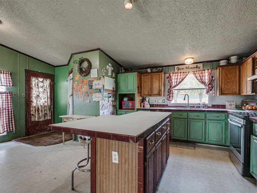 10000 East Maguire Road, Noble, OK 73068