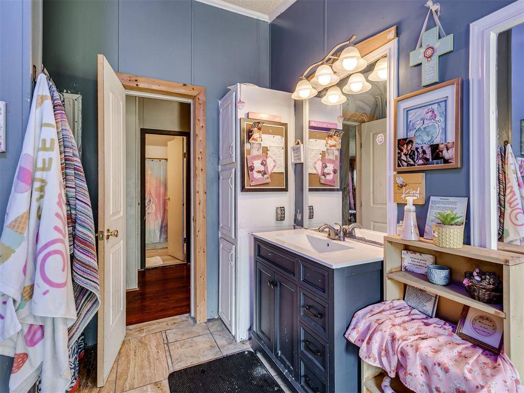 10000 East Maguire Road, Noble, OK 73068