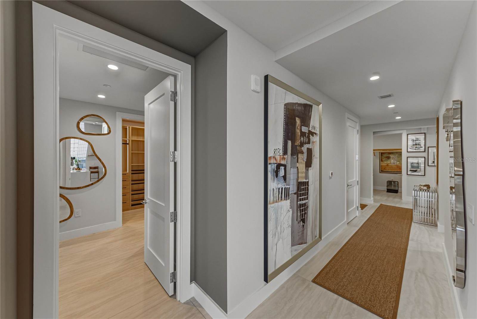 275 1ST Avenue South, Saint Petersburg, FL 33701