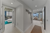 275 1ST Avenue South, Saint Petersburg, FL 33701