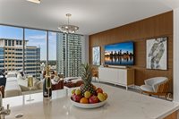 275 1ST Avenue South, Saint Petersburg, FL 33701