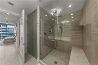 275 1ST Avenue South, Saint Petersburg, FL 33701