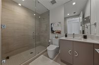 275 1ST Avenue South, Saint Petersburg, FL 33701