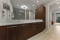 275 1ST Avenue South, Saint Petersburg, FL 33701