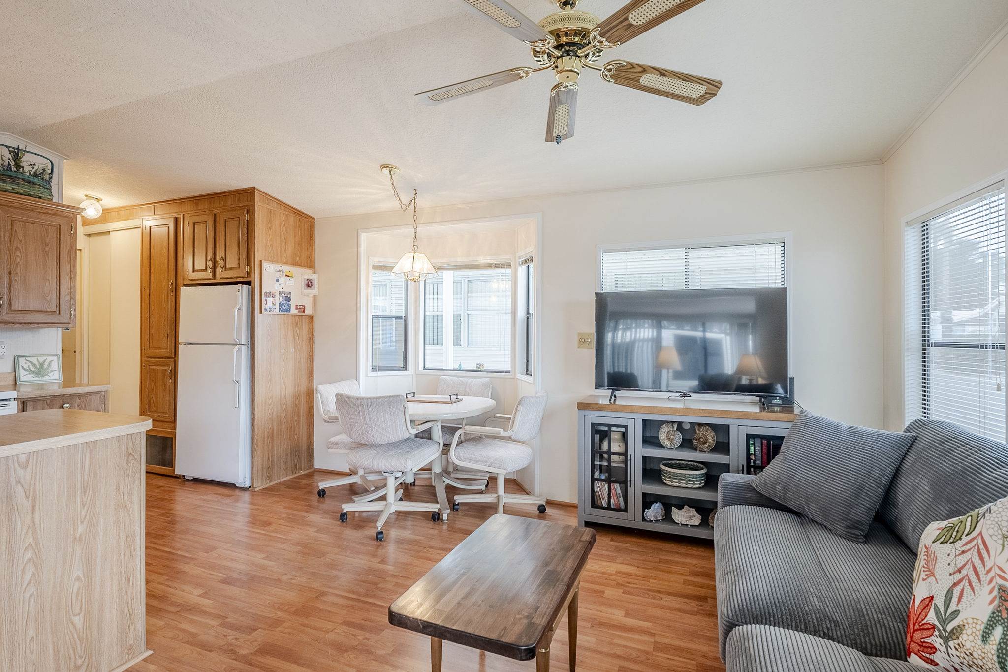 4555 S Mission Road H312, Tucson, AZ 85746