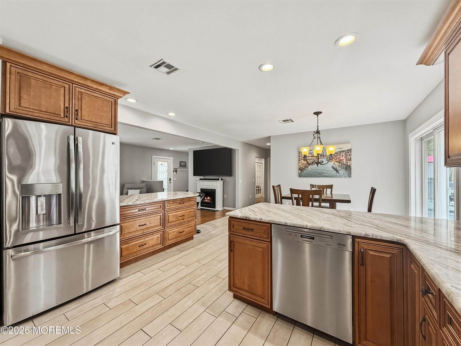 379 East Bird Village Road, Jackson, NJ 08527