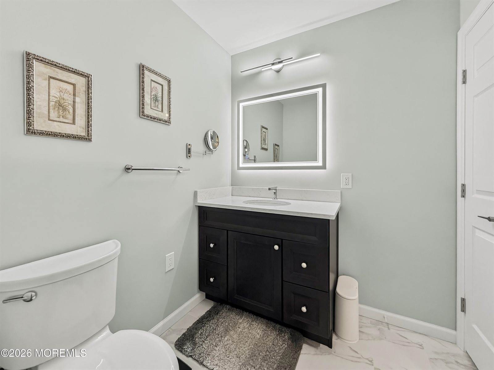 379 East Bird Village Road, Jackson, NJ 08527