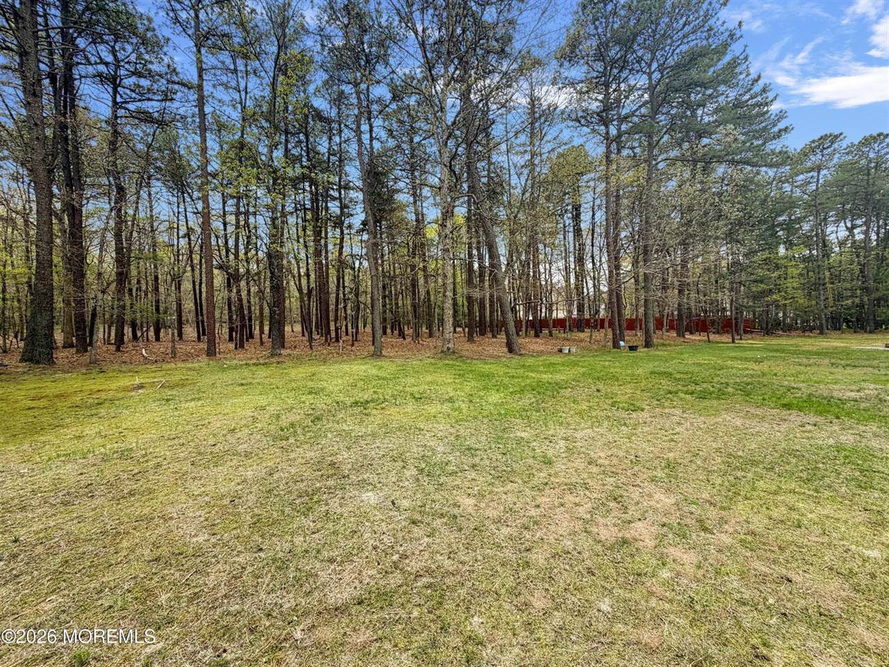 379 East Bird Village Road, Jackson, NJ 08527