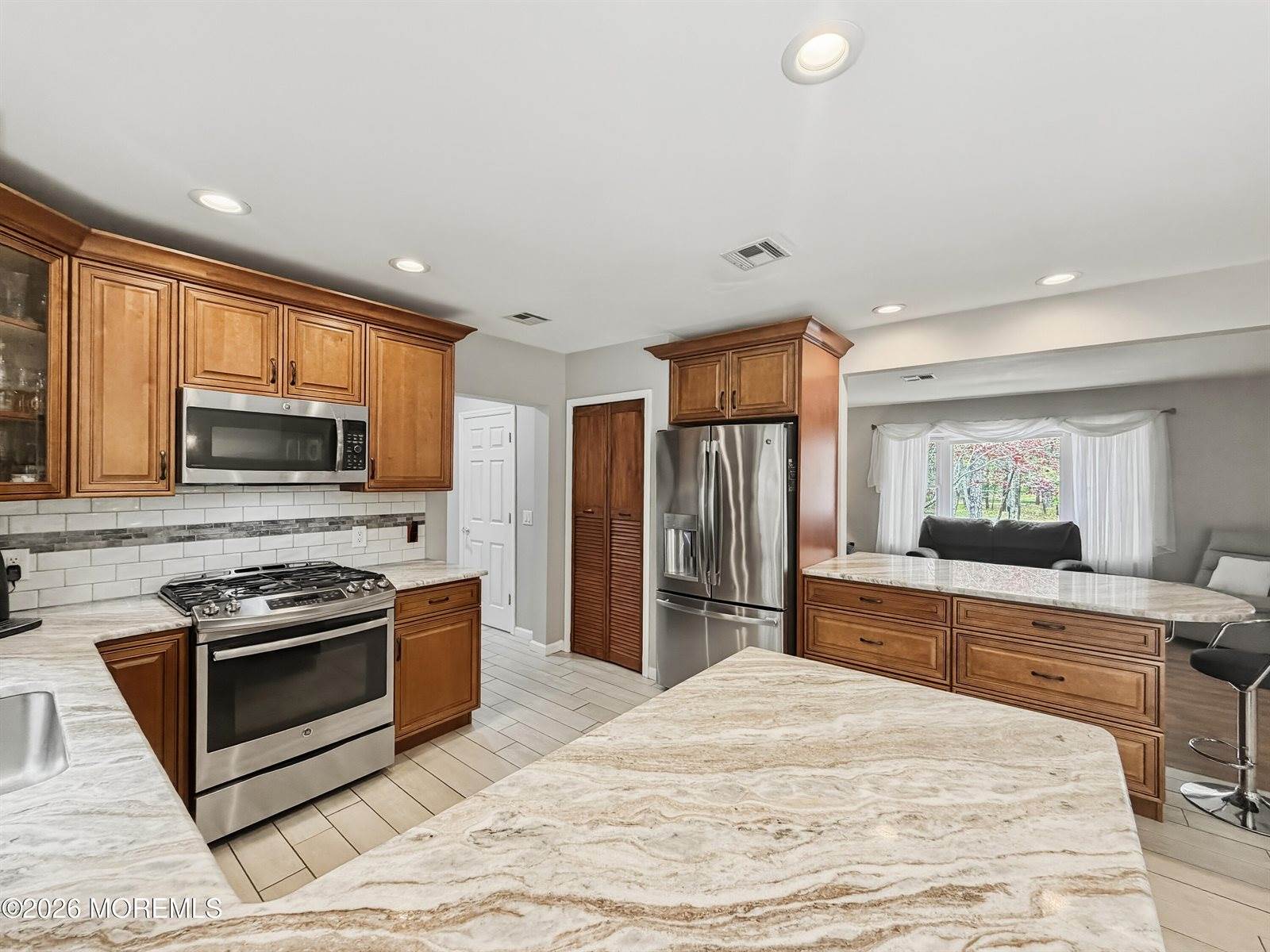 379 East Bird Village Road, Jackson, NJ 08527