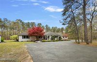 379 East Bird Village Road, Jackson, NJ 08527