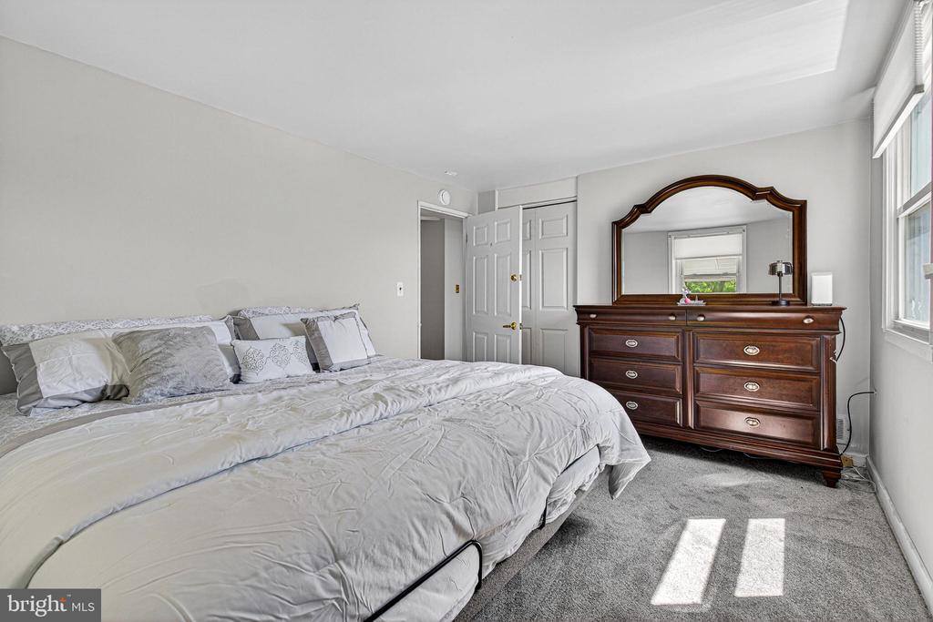 5267 Cedonia Avenue, Baltimore, MD 21206