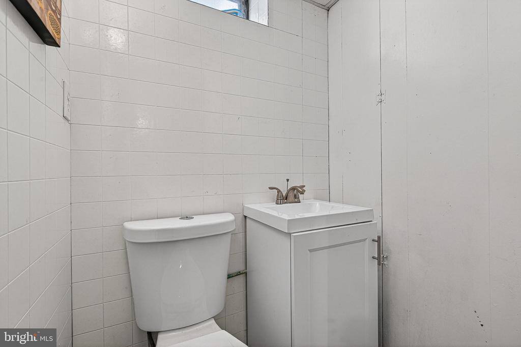 5267 Cedonia Avenue, Baltimore, MD 21206