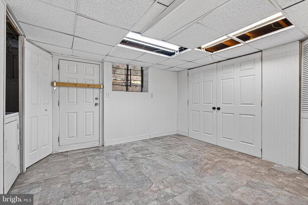 5267 Cedonia Avenue, Baltimore, MD 21206