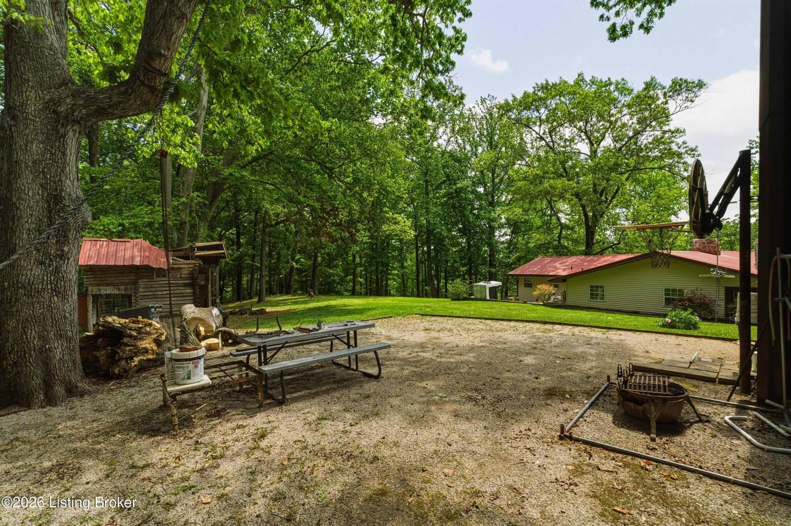 280 Oolite Rd, Battletown, KY 40104