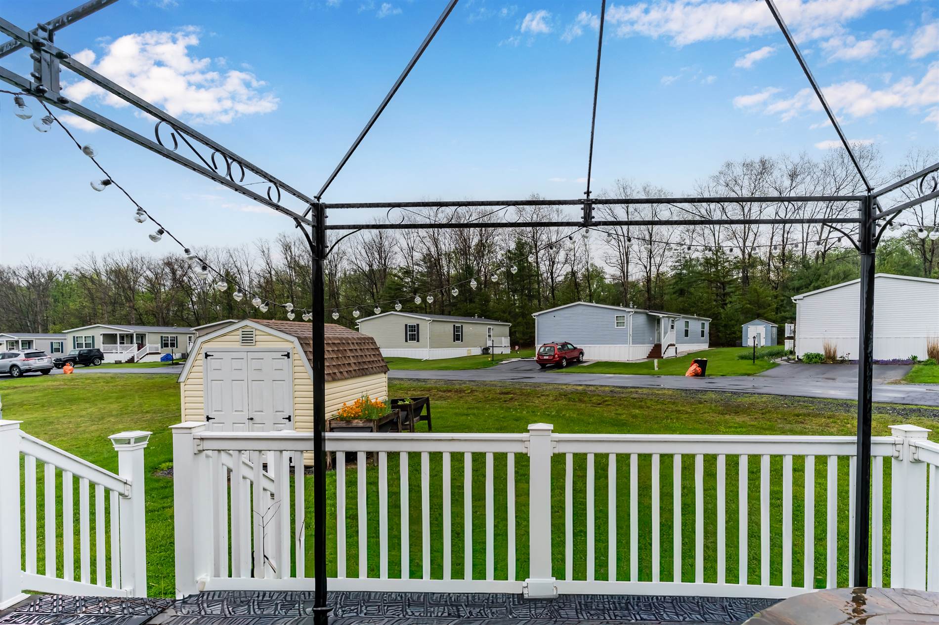 66 Meadowview Drive, New Bloomfield, PA 17068-8235