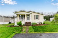 66 Meadowview Drive, New Bloomfield, PA 17068-8235