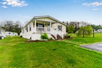 66 Meadowview Drive, New Bloomfield, PA 17068-8235