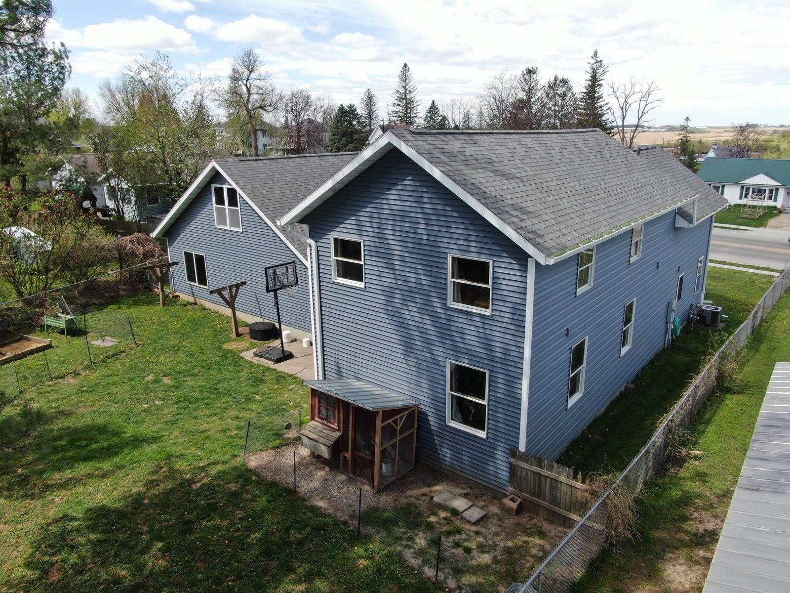 605 South Main St, Westby, WI 54667