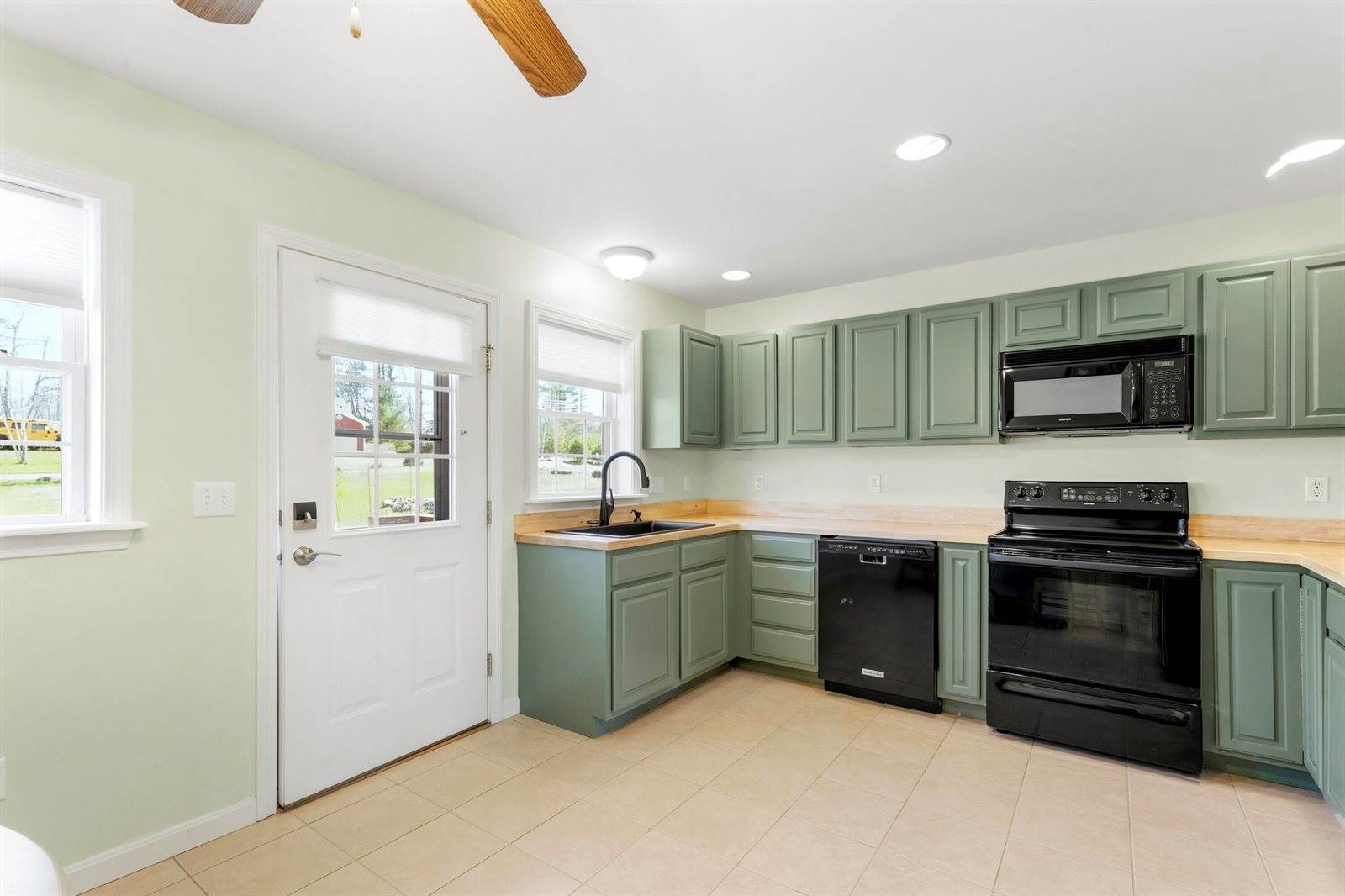 41 River Village Drive, Milford, ME 04461
