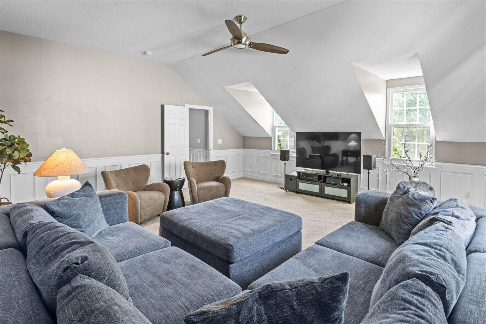 6180 Beaumont Square, Lewis Center, OH 43035