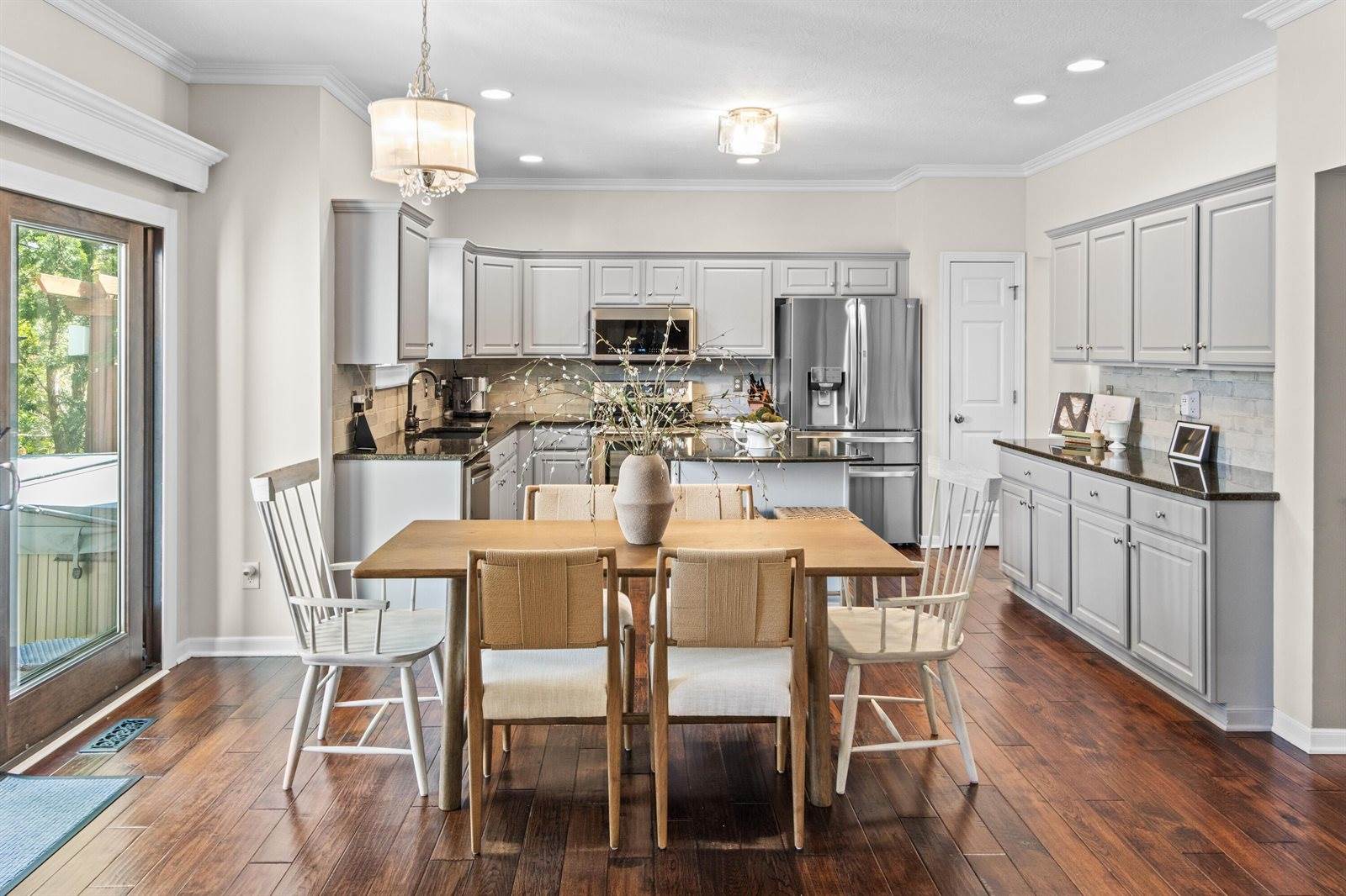 6180 Beaumont Square, Lewis Center, OH 43035