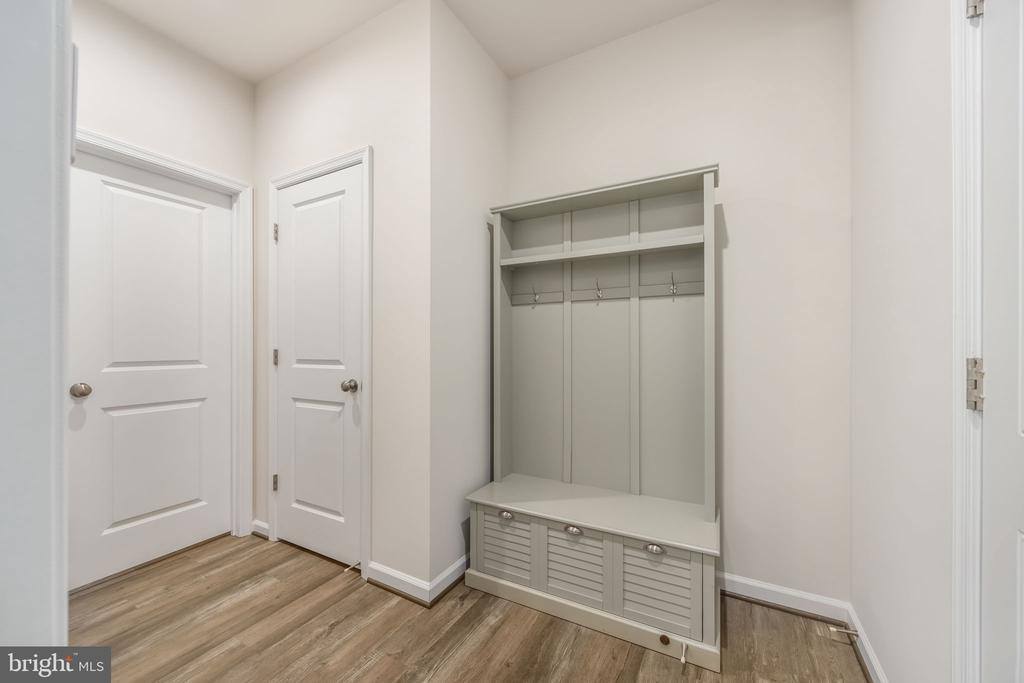 8028 Ashford Drive, Fredericksburg, VA 22407