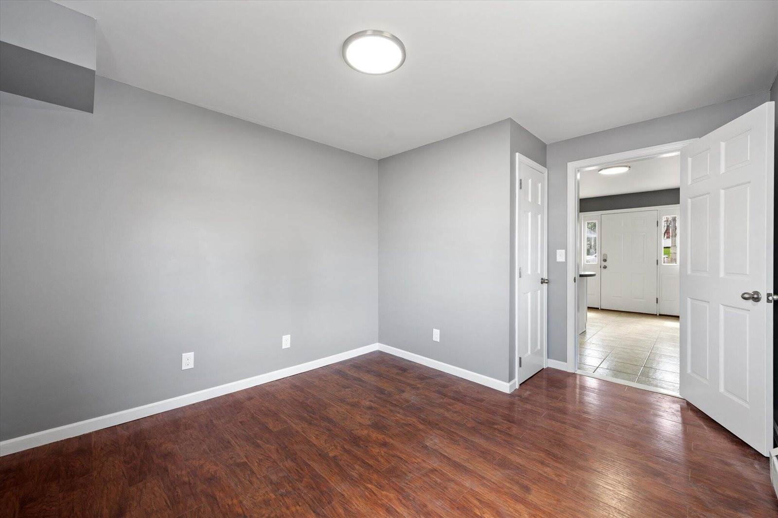 193 Main Street, Milford, ME 04461