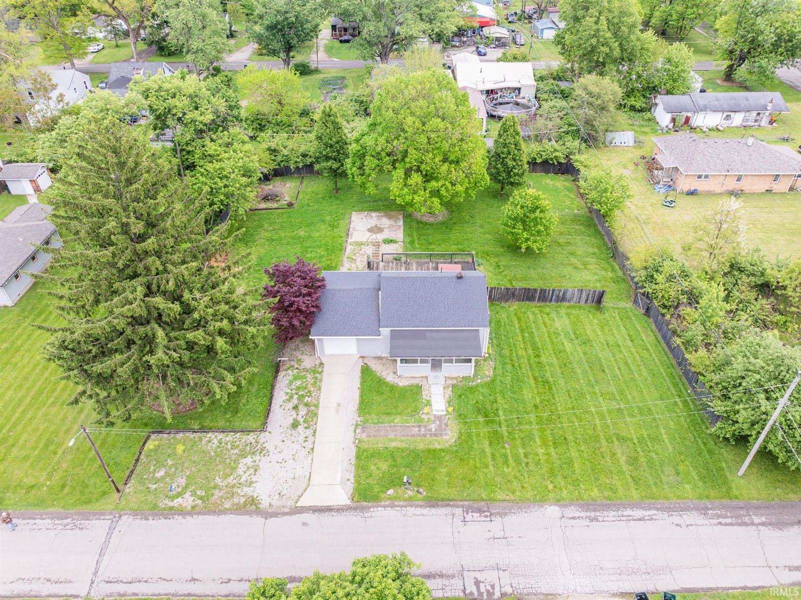2208 N Blaine Street, Muncie, IN 47303