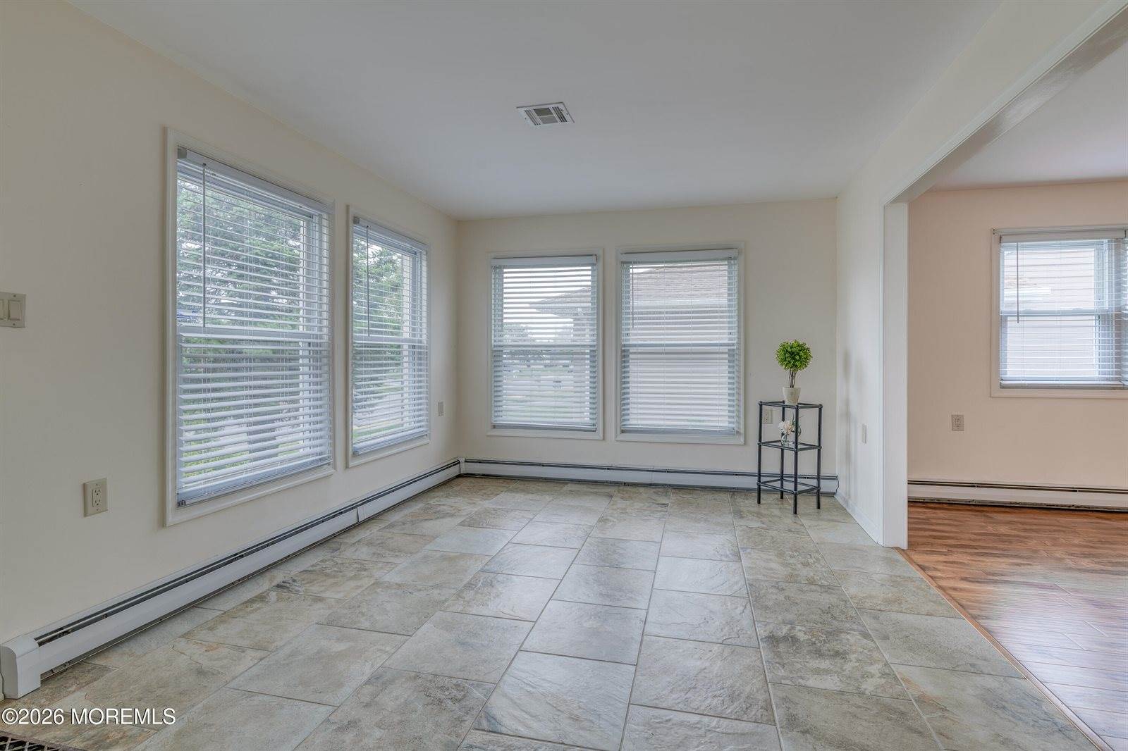 15 Palmetto Point Street, Toms River, NJ 08757