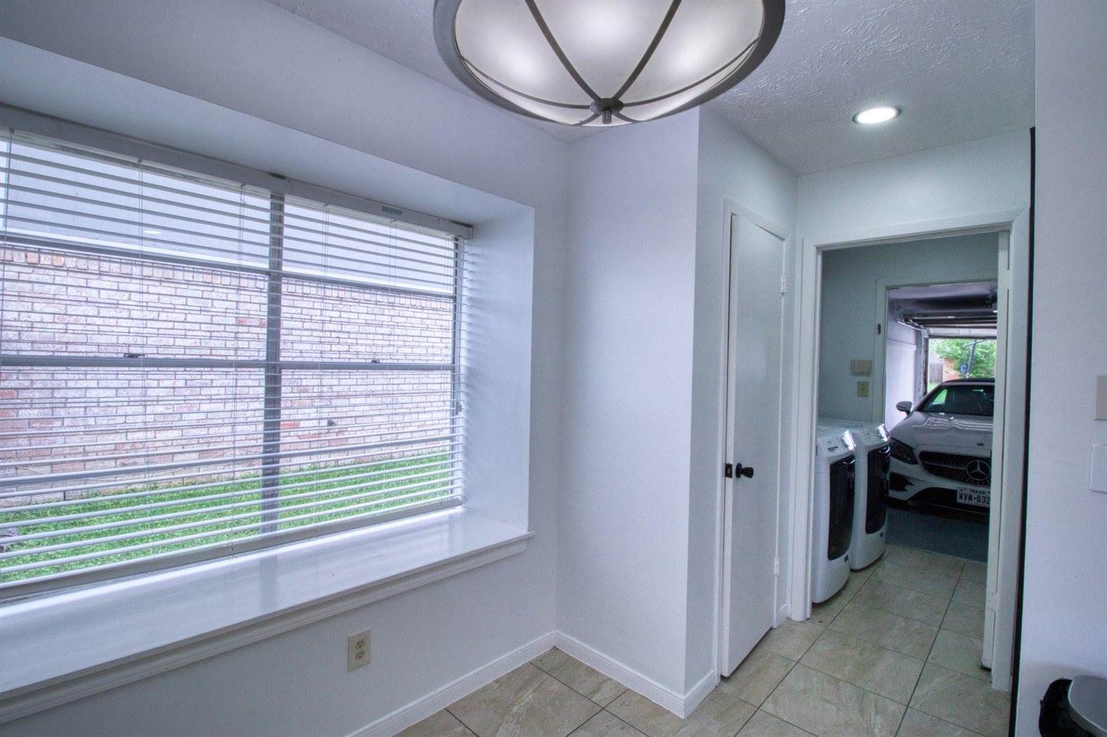 16419 Lost Quail Drive, Houston, TX 77489