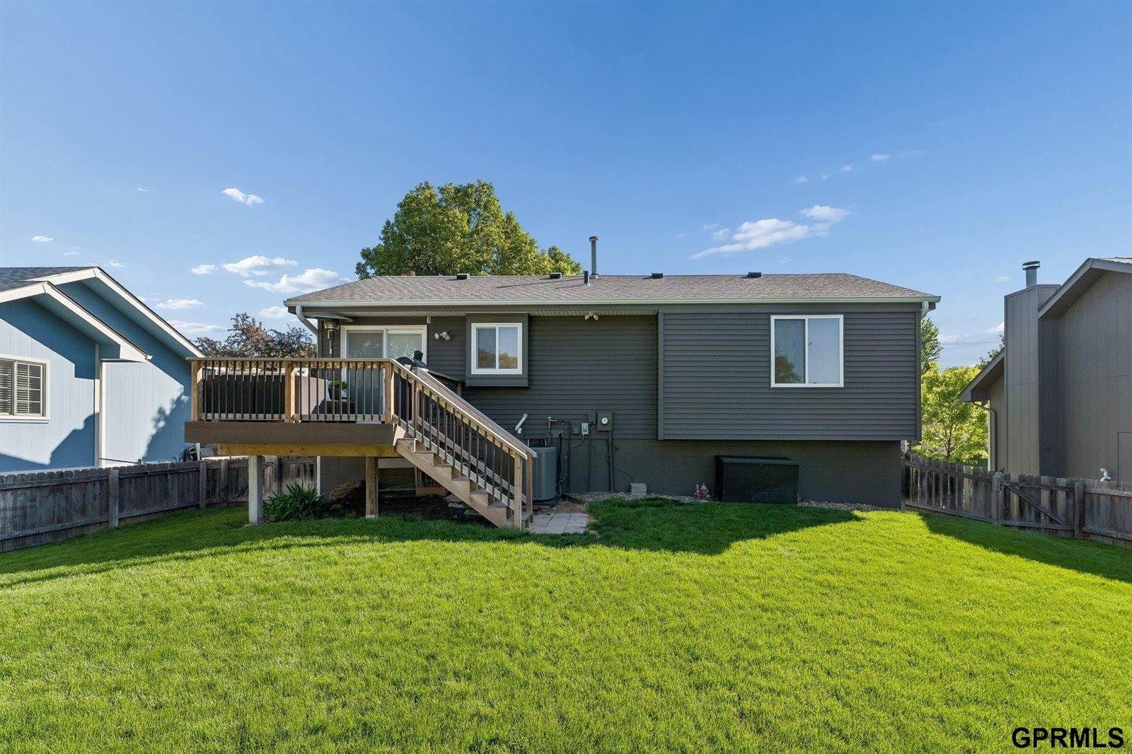 15231 Ontario Street, Omaha, NE 68144