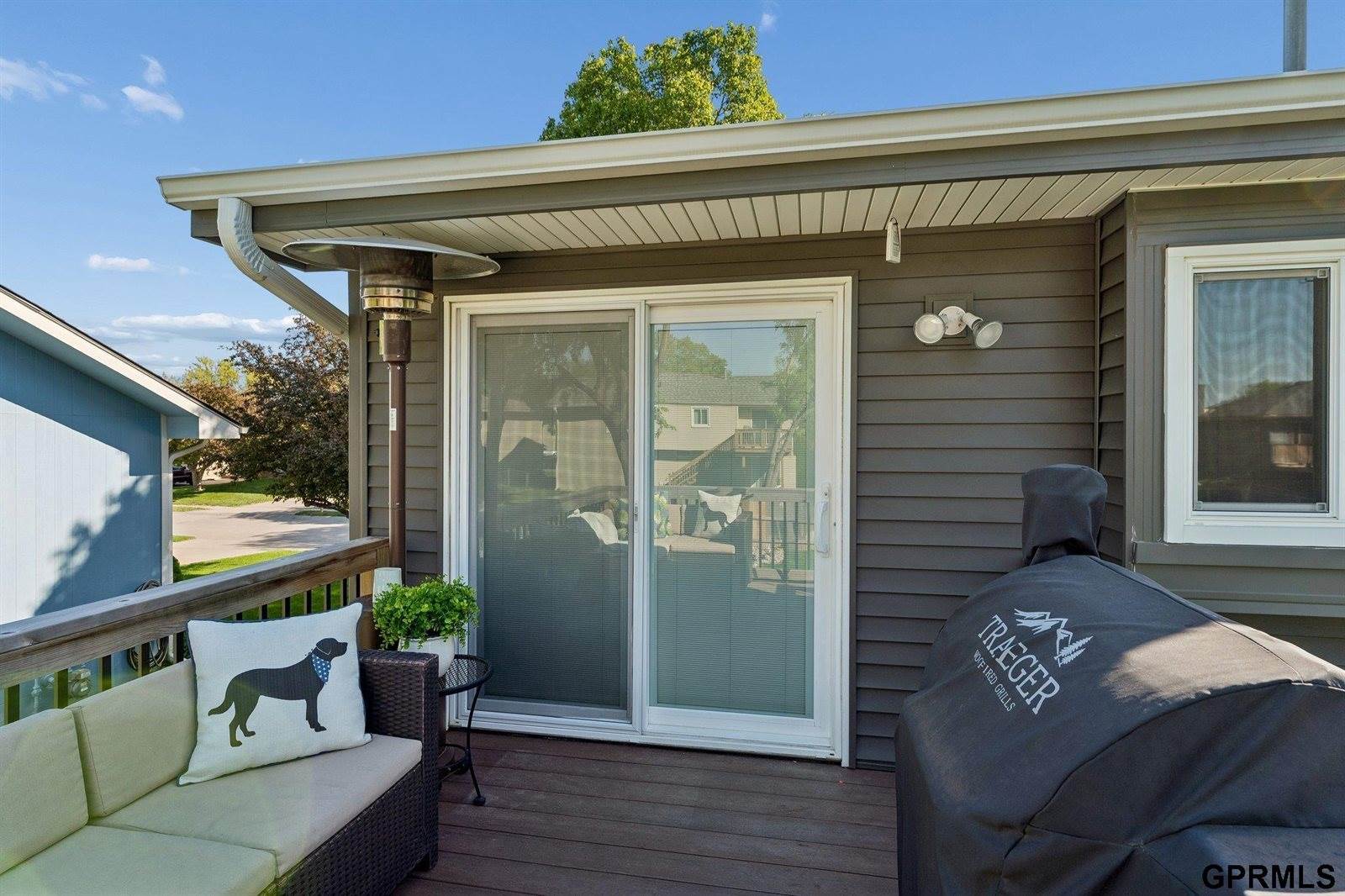 15231 Ontario Street, Omaha, NE 68144