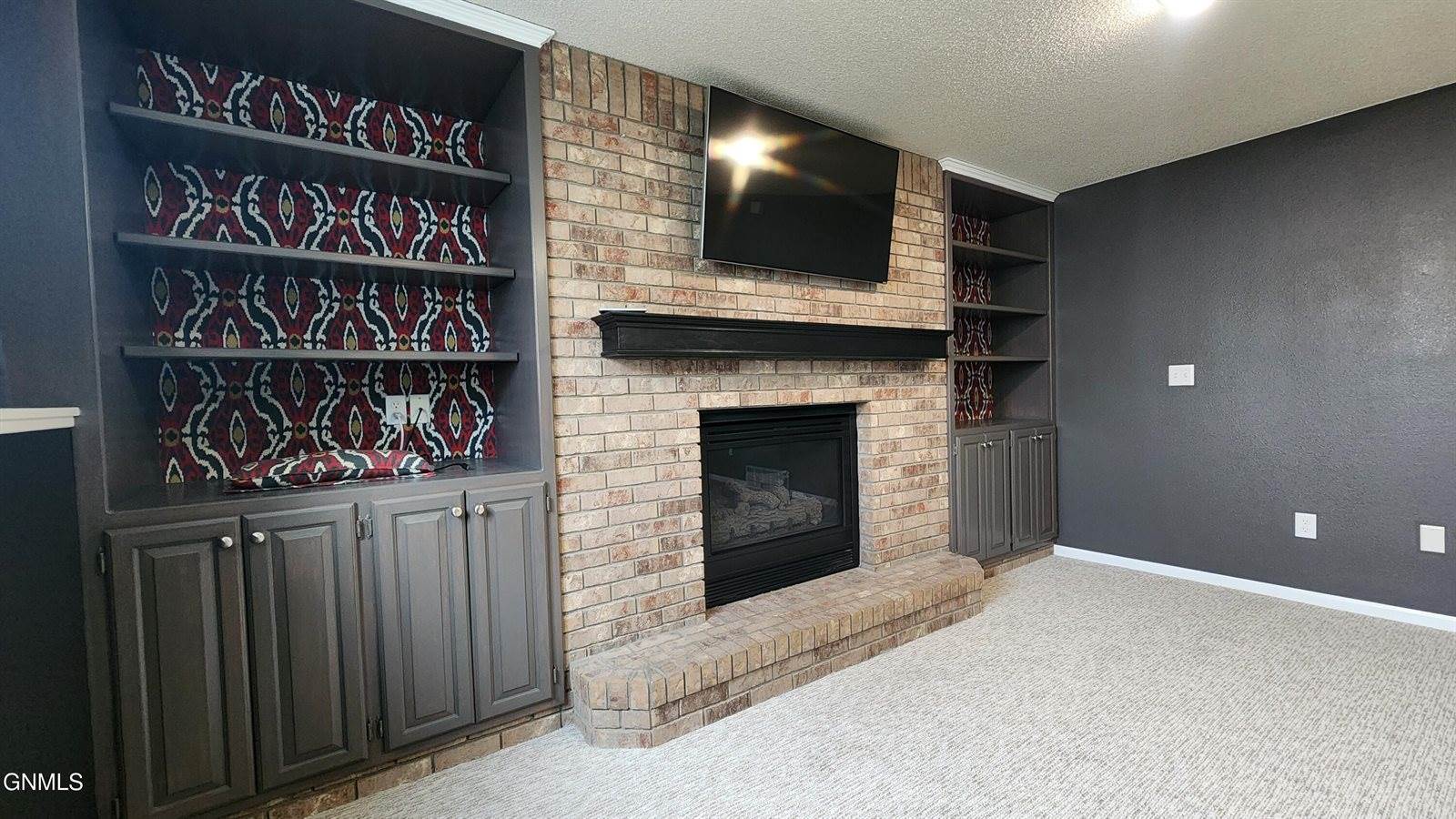2630 Henry Street, Bismarck, ND 58503