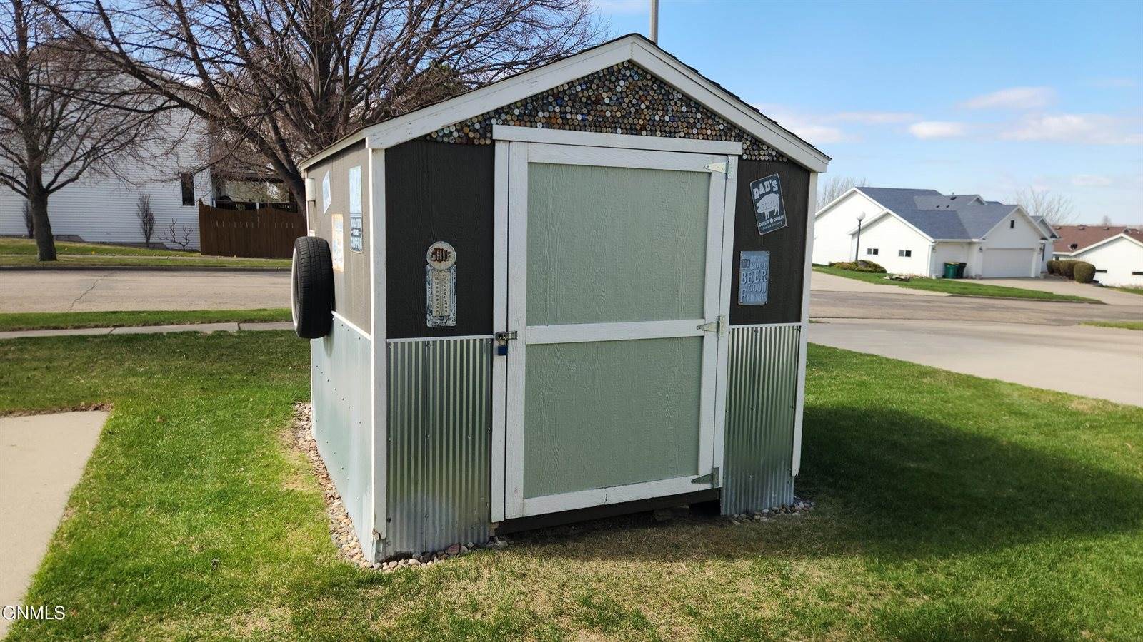 2630 Henry Street, Bismarck, ND 58503