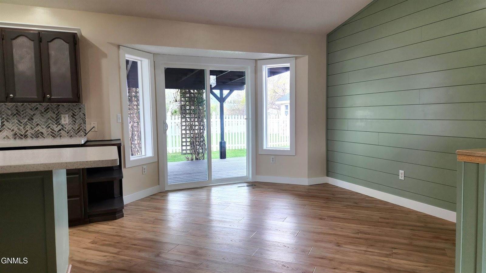2630 Henry Street, Bismarck, ND 58503