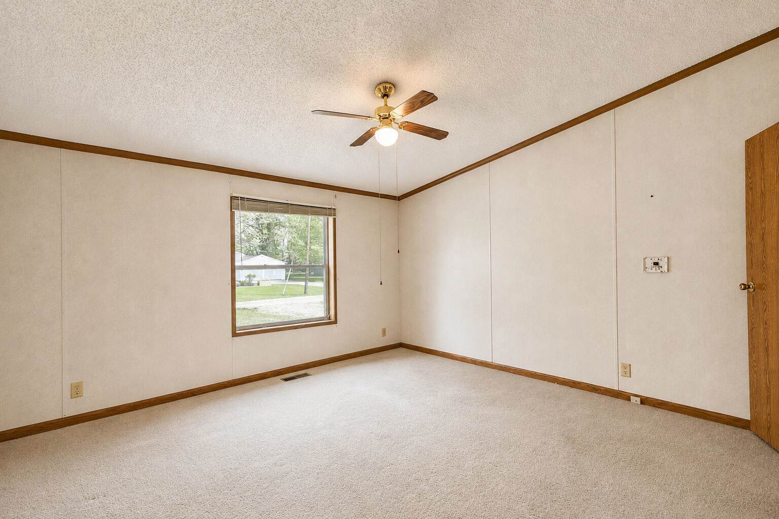 2900 Pointer Drive, Saginaw, MI 48609
