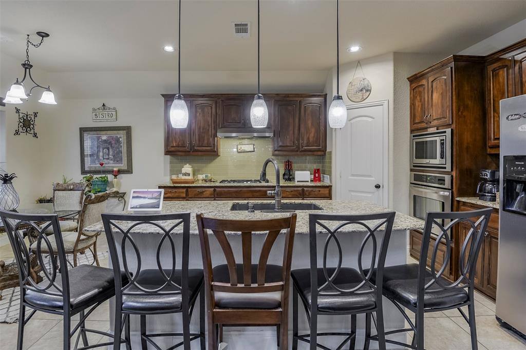 2701 Elmwood Drive, Burleson, TX 76028