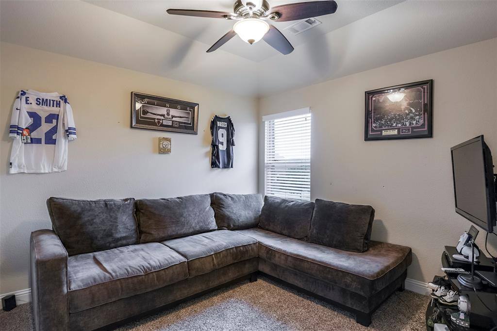 2701 Elmwood Drive, Burleson, TX 76028