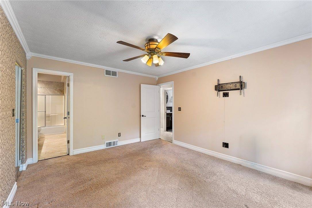 1303 Red Tail Hawk Court, Boardman, OH 44512