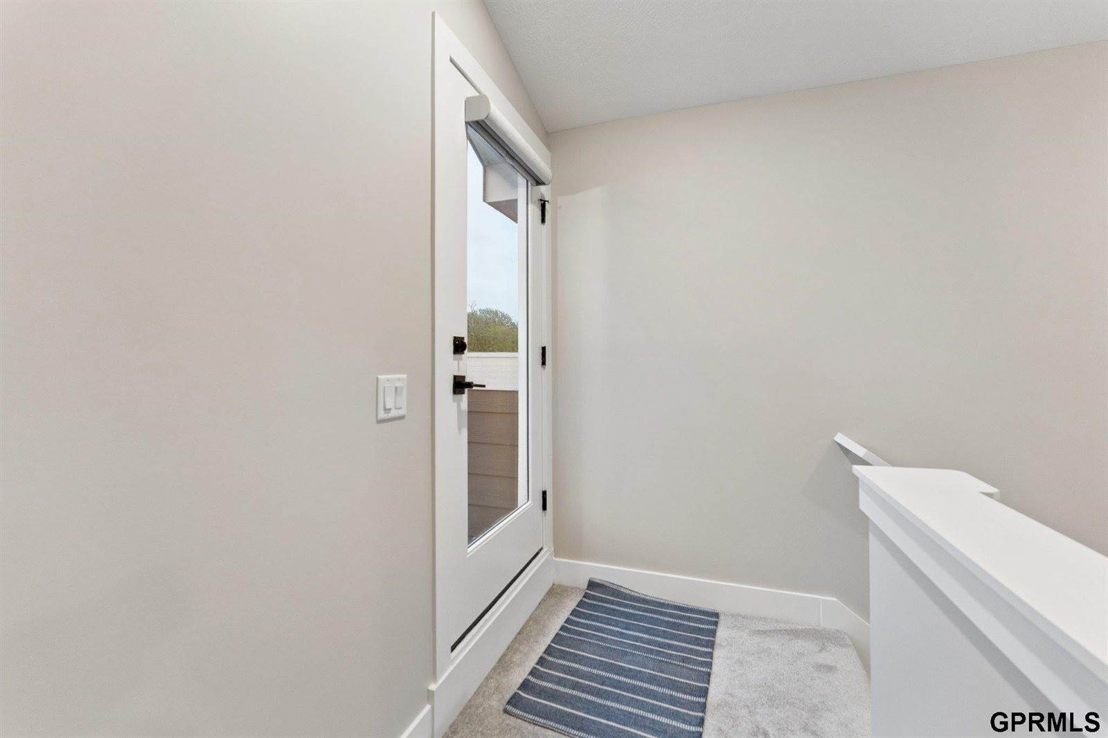 1911 Dahlman Rows Plaza, Omaha, NE 68108