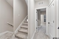1911 Dahlman Rows Plaza, Omaha, NE 68108