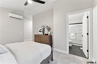 1911 Dahlman Rows Plaza, Omaha, NE 68108