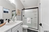 1911 Dahlman Rows Plaza, Omaha, NE 68108